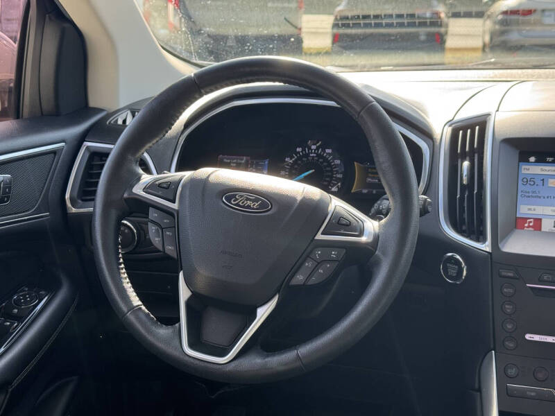 2017 Ford Edge Sport