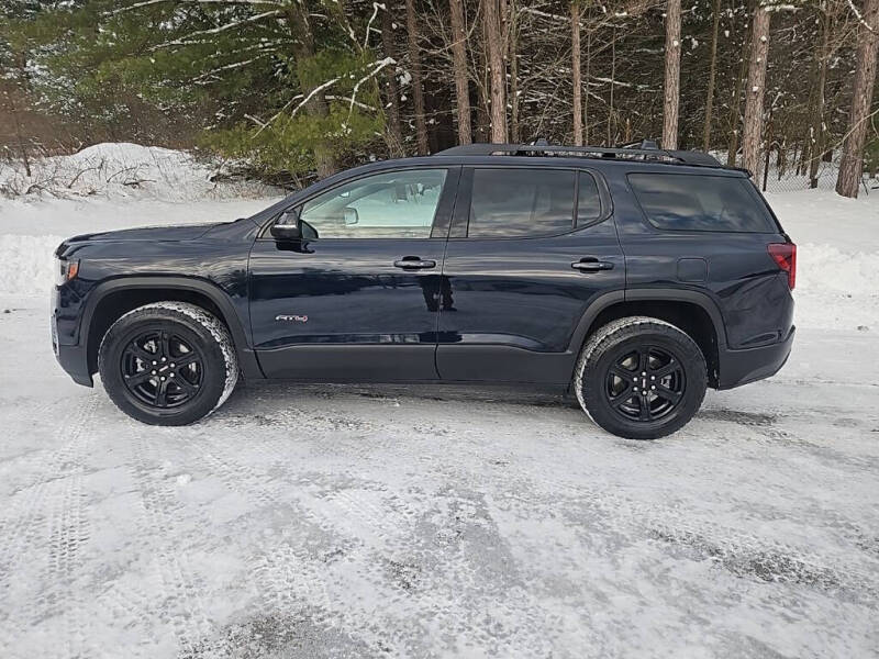 2022 GMC Acadia AT4