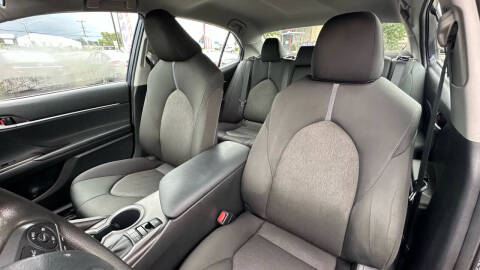 2022 Toyota Camry LE