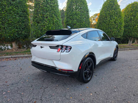 2021 Ford Mustang Mach-E California Route 1