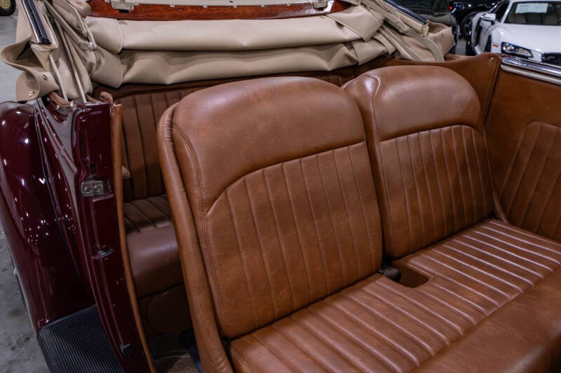 1936 Ford Cabriolet
