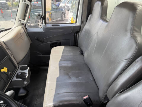 2018 International DuraStar 4300