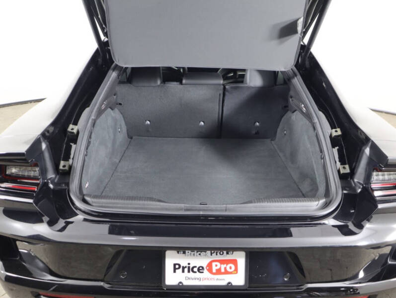 2024 Dodge Charger Daytona Scat Pack