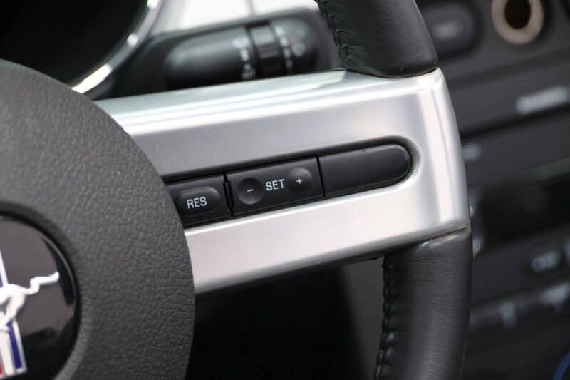 2008 Ford Mustang