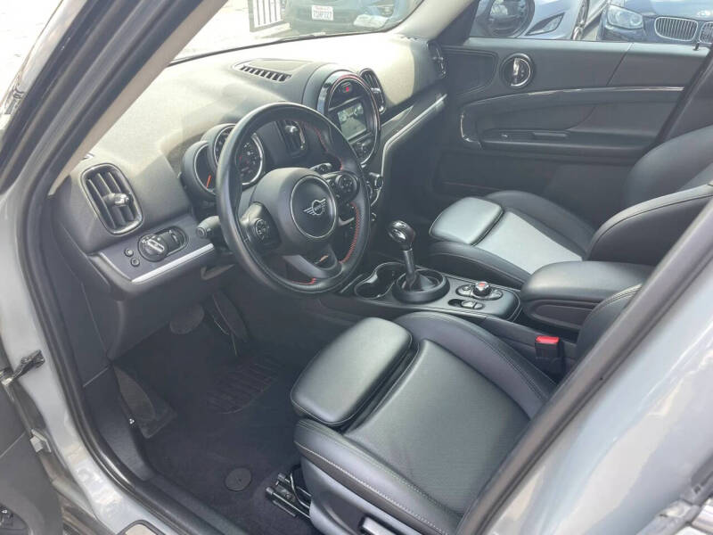 2019 MINI Countryman Cooper S