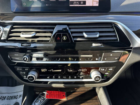 2019 BMW 5 Series 530i