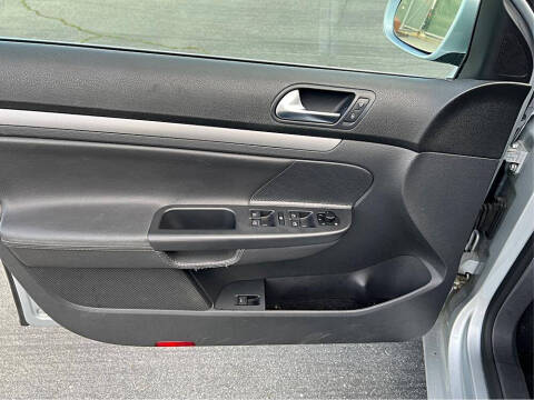 2009 Volkswagen Jetta SportWagen TDI