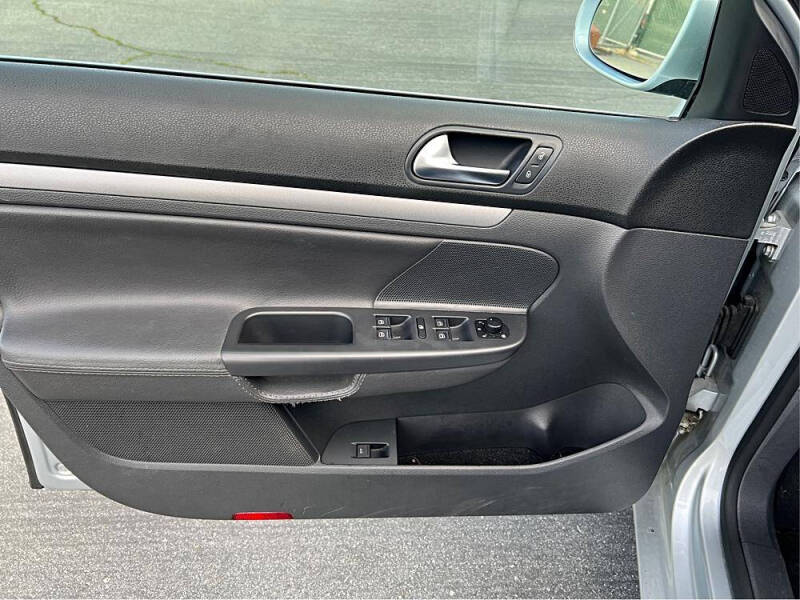 2009 Volkswagen Jetta SportWagen TDI