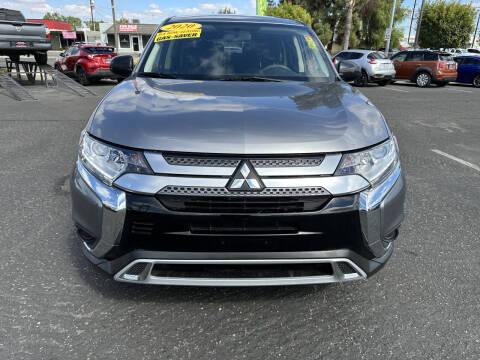 2020 Mitsubishi Outlander ES