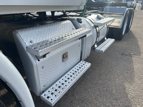 2017 Freightliner Cascadia