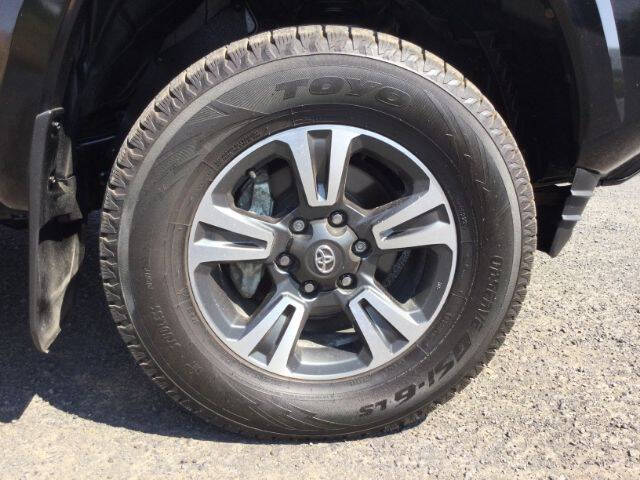 2017 Toyota Tacoma TRD Sport