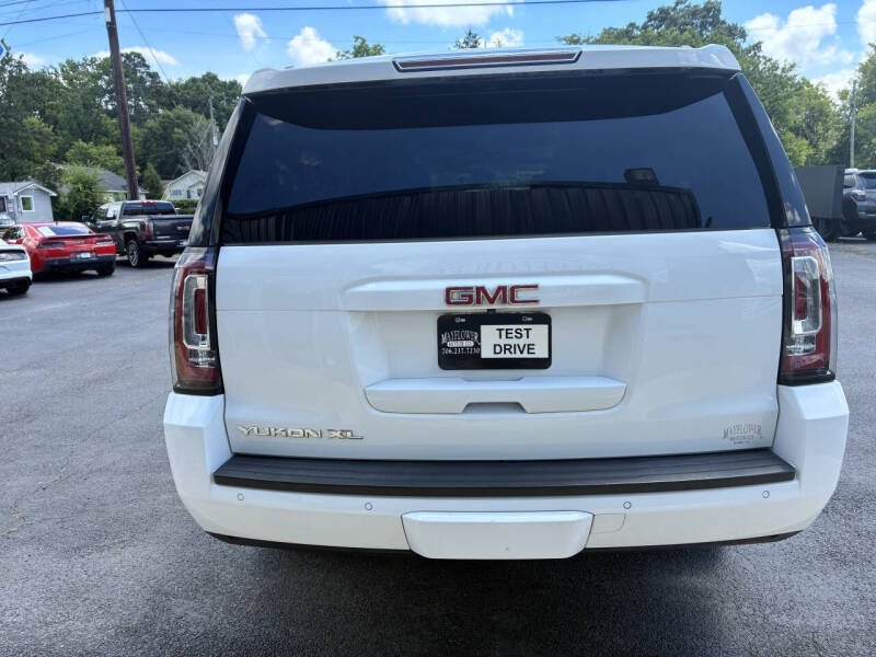 2017 GMC Yukon XL SLT
