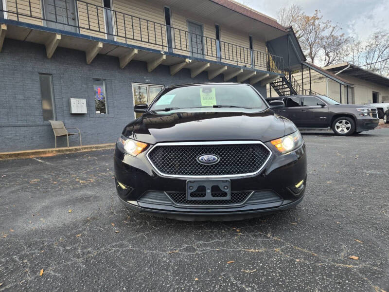2016 Ford Taurus SHO