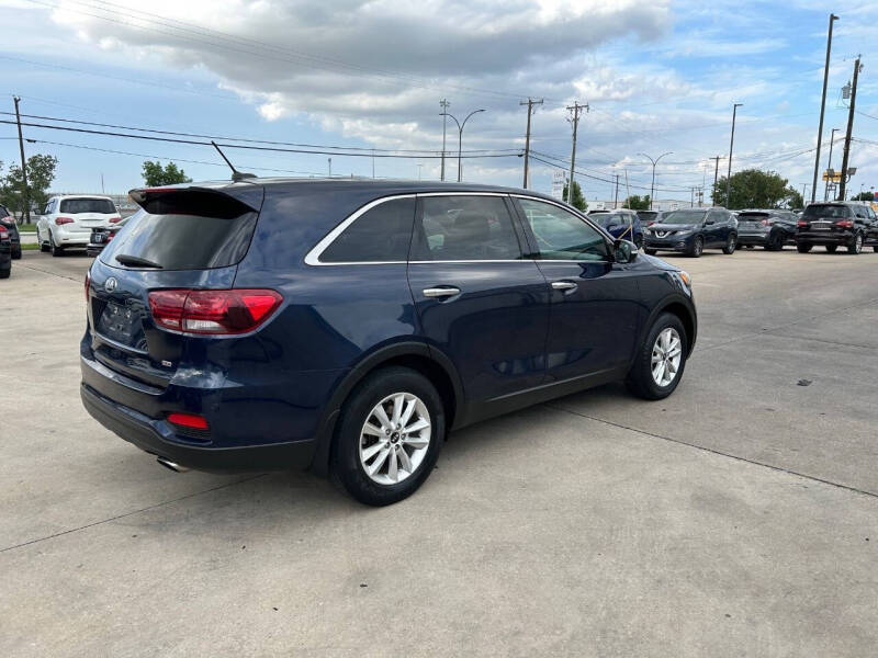 2019 Kia Sorento LX