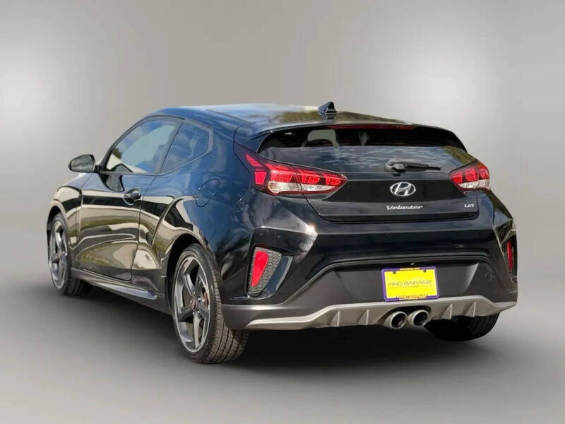 2019 Hyundai Veloster