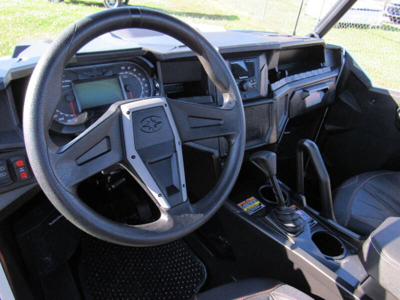 2022 Polaris GENERAL