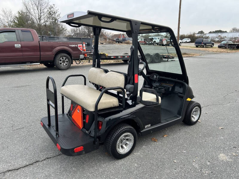 2011 EZ-GO Four Seater 2FIVE