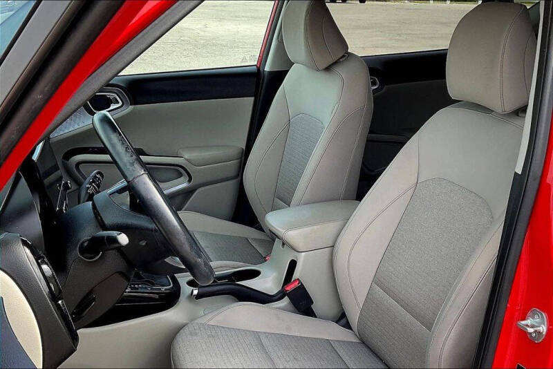 2023 Kia Soul EX