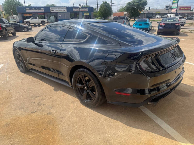 2018 Ford Mustang EcoBoost