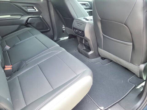 2025 Chevrolet Silverado EV LT