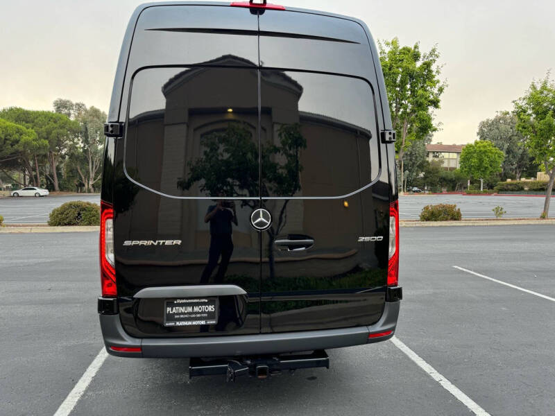 2023 Mercedes-Benz Sprinter 2500