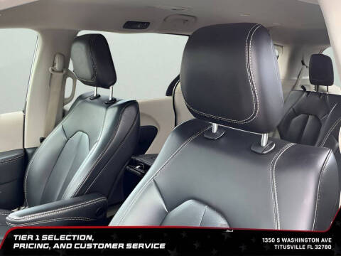 2023 Chrysler Pacifica Touring L