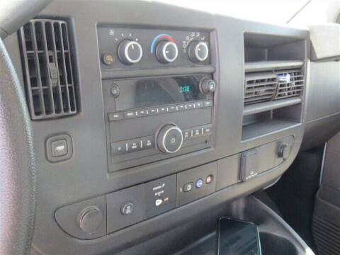 2022 GMC Savana 2500