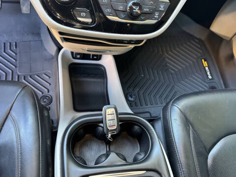 2019 Chrysler Pacifica Touring L