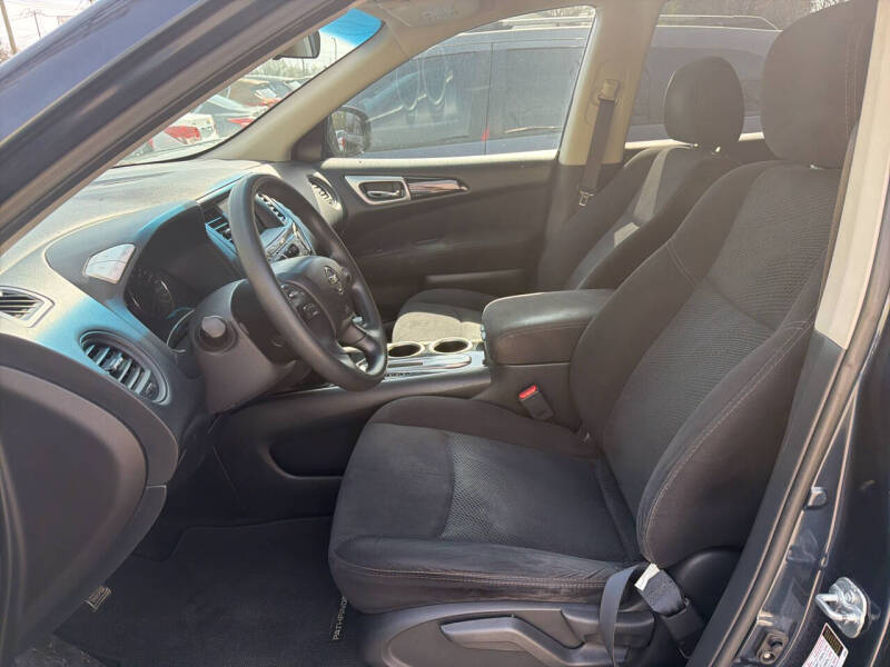 2016 Nissan Pathfinder S