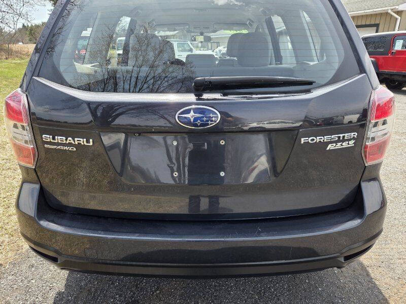 2015 Subaru Forester 2.5i