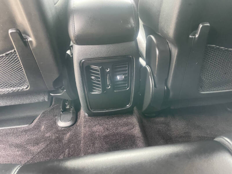2019 Jeep Grand Cherokee Laredo E