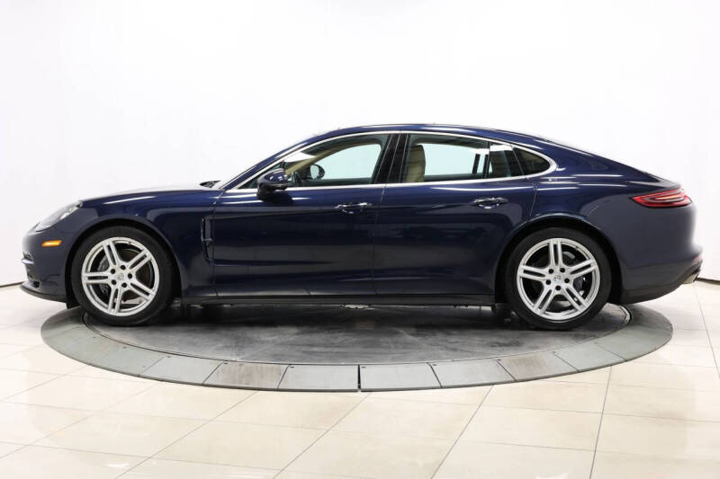 2018 Porsche Panamera