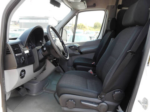 2014 Freightliner Sprinter 2500