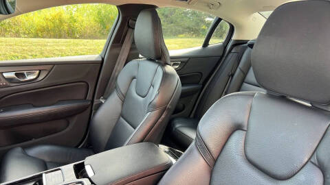 2021 Volvo S60 Recharge T8 Inscription