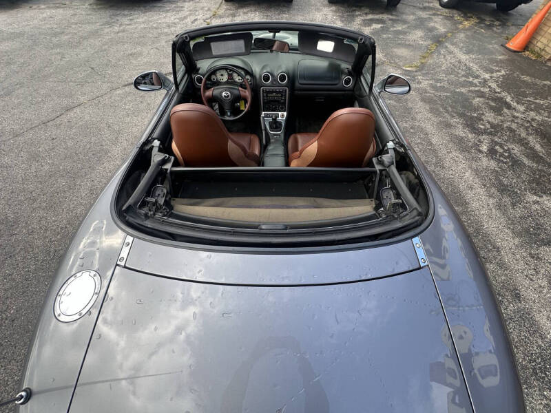 2002 Mazda MX-5 Miata SE