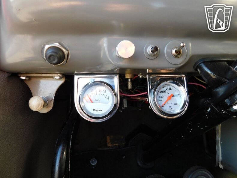 1941 Ford Super Deluxe