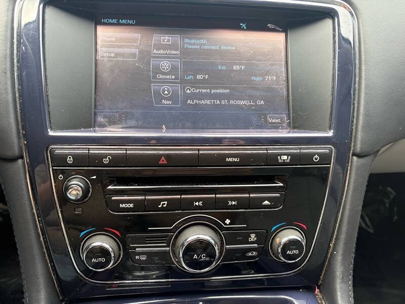 2011 Jaguar XJ