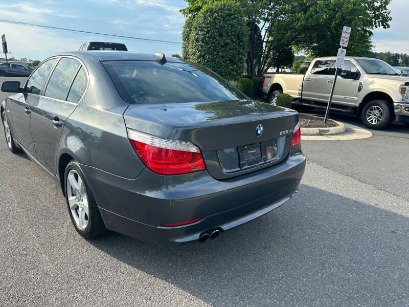 2008 BMW 5 Series 535xi photo 14