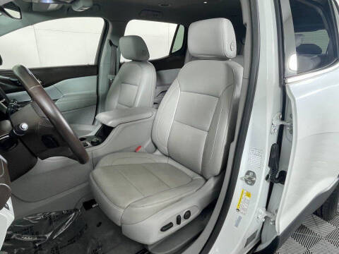 2017 GMC Acadia SLT-1