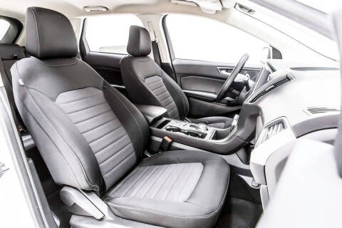 2021 Ford Edge SE