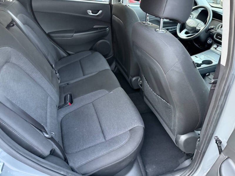 2023 Hyundai Kona Electric SEL