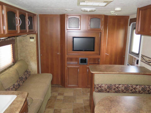 2013 Forest River Coachmen Freedom