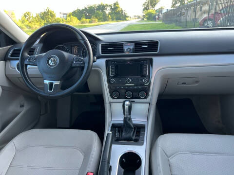 2013 Volkswagen Passat TDI SE