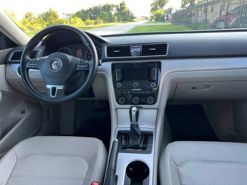 2013 Volkswagen Passat TDI SE