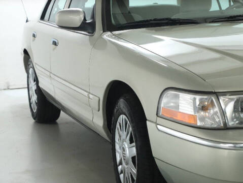 2005 Mercury Grand Marquis GS