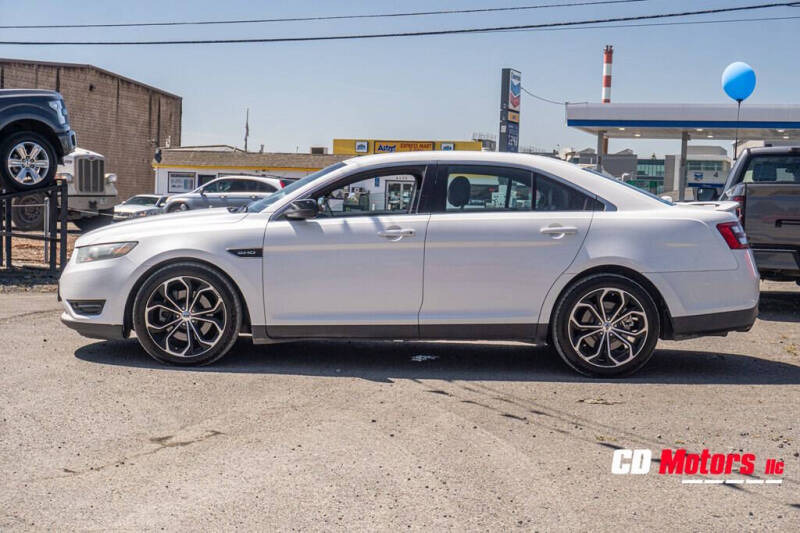 2014 Ford Taurus SHO