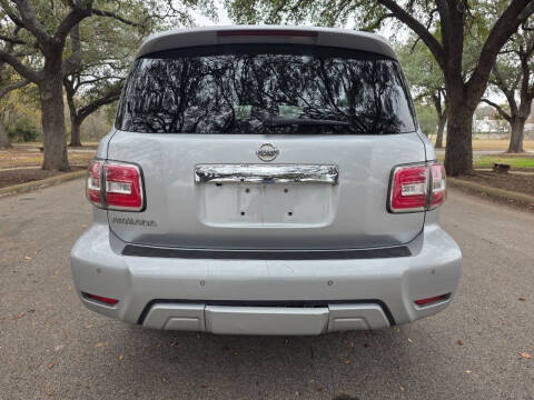 2017 Nissan Armada Platinum