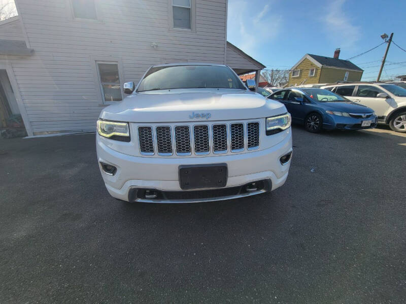 2016 Jeep Grand Cherokee Overland photo 4