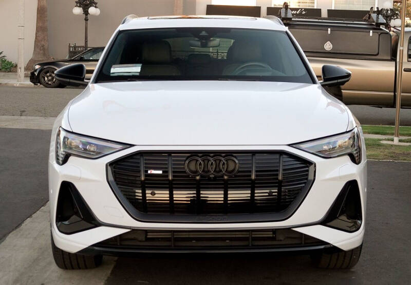 2023 Audi e-tron quattro Chronos