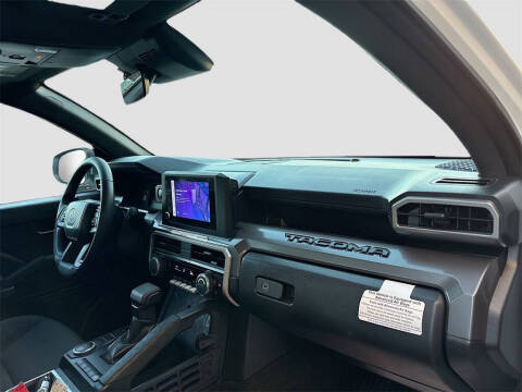 2024 Toyota Tacoma SR5